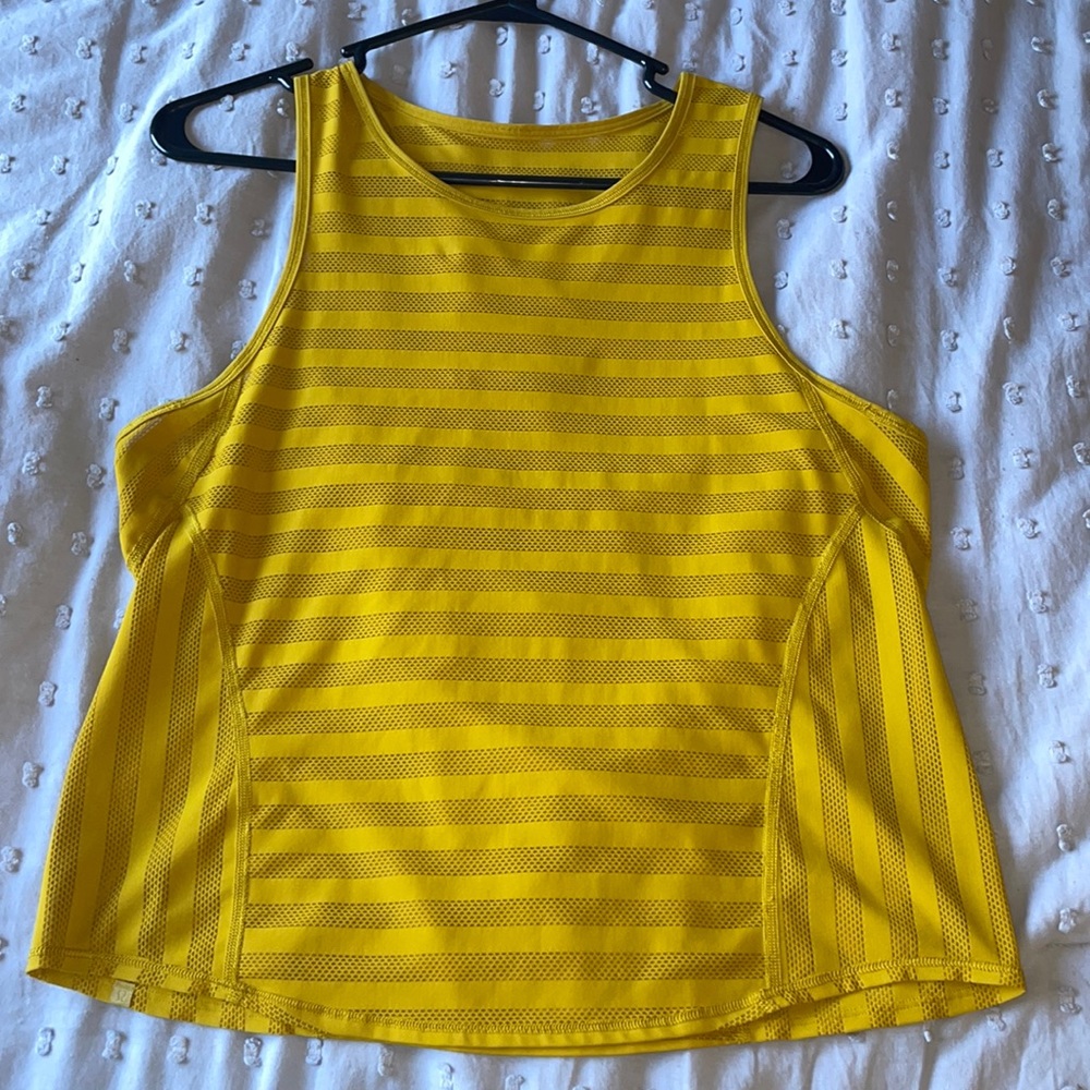lululemon tank